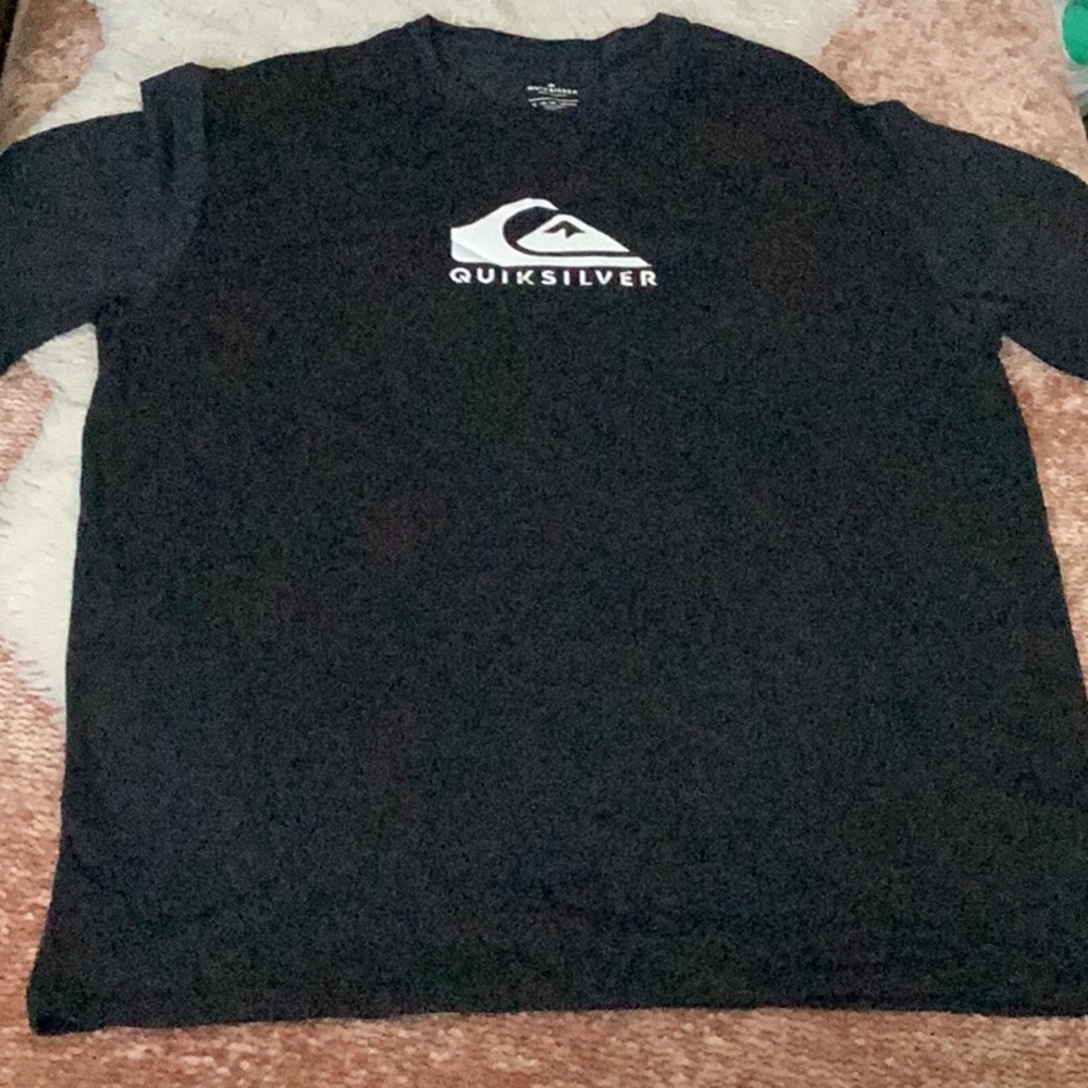 EUC Quiksilver Surf Shirt